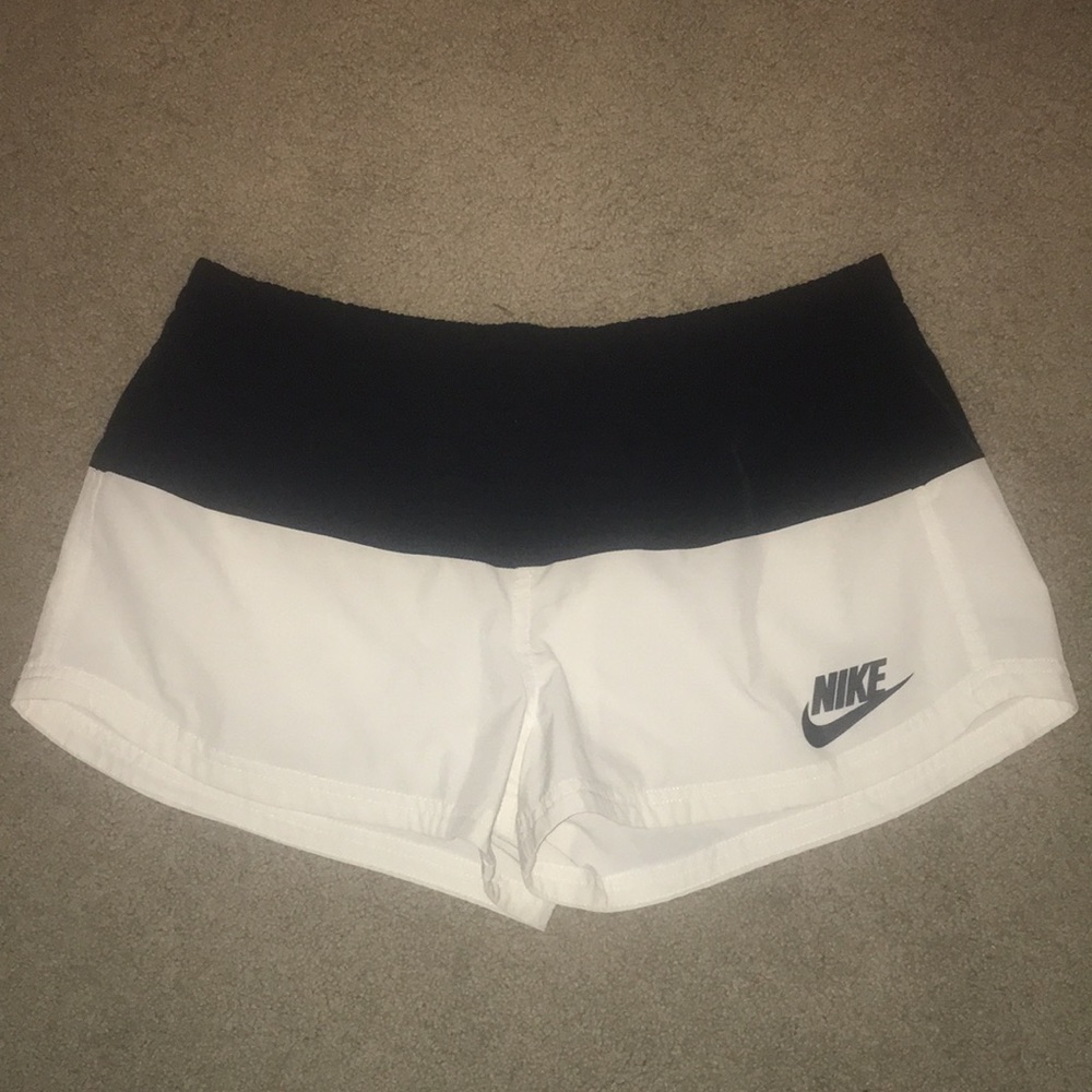 Vintage Nike Running Shorts Black/White L